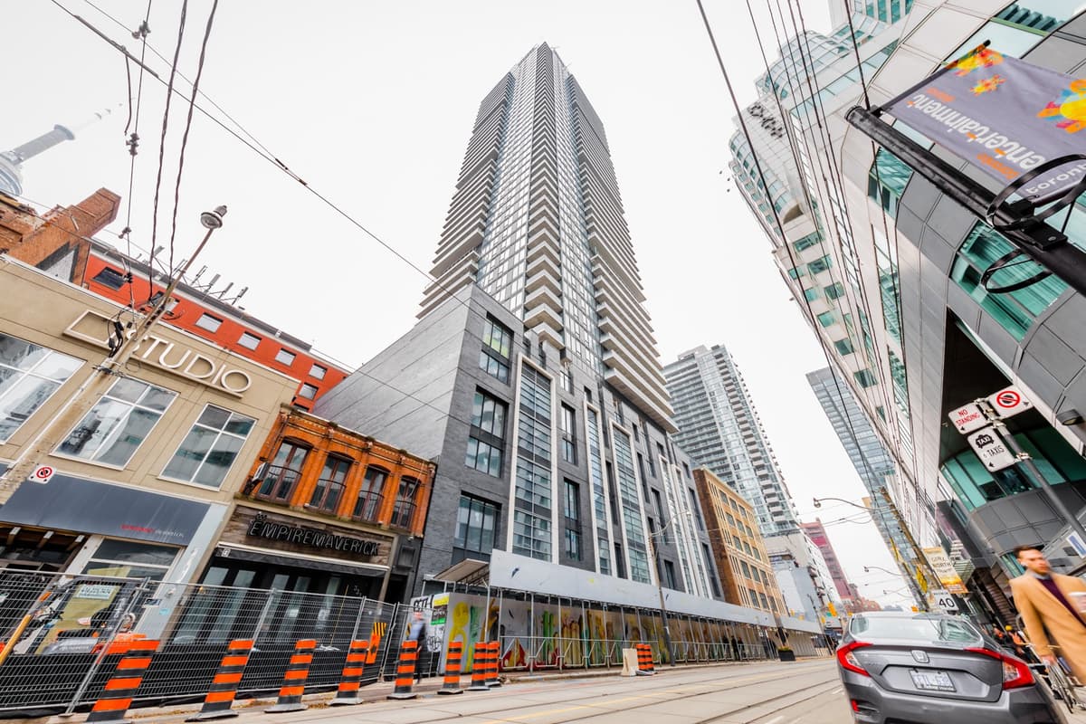 125 Bluejays Way, Unit 2502